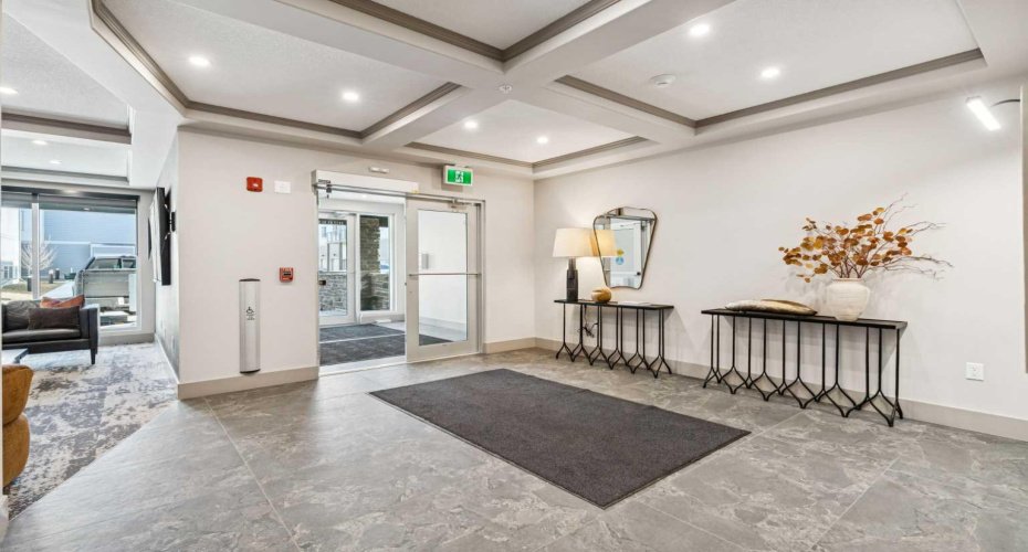 2117 81 Street, Calgary, Alberta T2H6H5, 1 Bedroom Bedrooms, 0 ,2 BathroomBathrooms,Residential,For Sale,81,0,A2286599