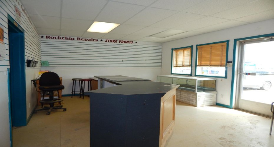 9712 97 Street, High Level, Alberta T0H 1Z0, ,Commercial,For Sale,97,A2116056