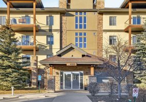 92 Crystal Shores Road, Okotoks, Alberta T1S 2N2, 2 Bedrooms Bedrooms, ,2 BathroomsBathrooms,Residential,For Sale,Crystal Shores,A2286784