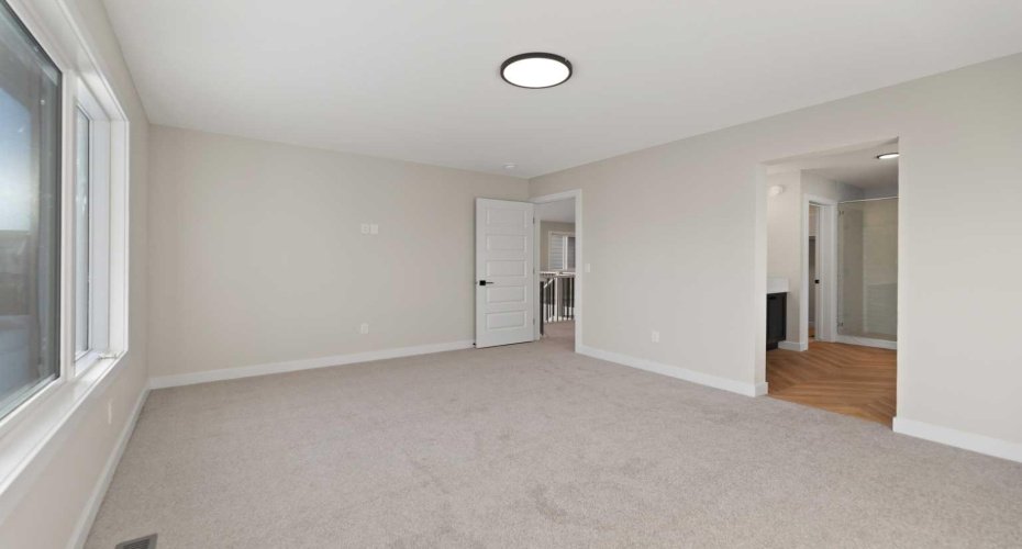 221 South Shore View, Chestermere, Alberta T1X2Y3, 6 Bedrooms Bedrooms, ,5 BathroomsBathrooms,Residential,For Sale,South Shore,A2278133