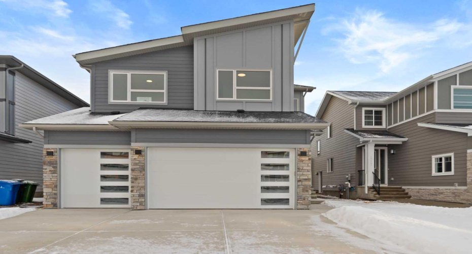 221 South Shore View, Chestermere, Alberta T1X2Y3, 6 Bedrooms Bedrooms, ,5 BathroomsBathrooms,Residential,For Sale,South Shore,A2278133