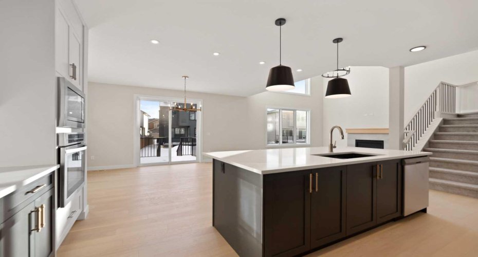 221 South Shore View, Chestermere, Alberta T1X2Y3, 6 Bedrooms Bedrooms, ,5 BathroomsBathrooms,Residential,For Sale,South Shore,A2278133