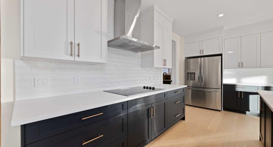 221 South Shore View, Chestermere, Alberta T1X2Y3, 6 Bedrooms Bedrooms, ,5 BathroomsBathrooms,Residential,For Sale,South Shore,A2278133