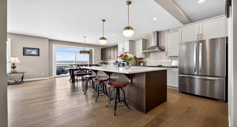 144 Sundown View, Cochrane, Alberta T4C 2N9, 5 Bedrooms Bedrooms, ,4 BathroomsBathrooms,Residential,For Sale,Sundown,A2286035