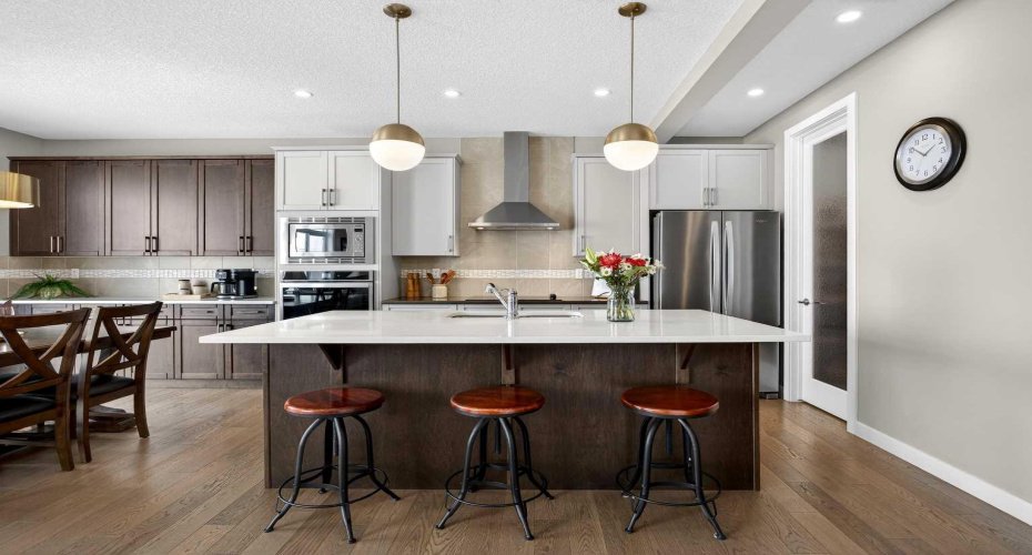 144 Sundown View, Cochrane, Alberta T4C 2N9, 5 Bedrooms Bedrooms, ,4 BathroomsBathrooms,Residential,For Sale,Sundown,A2286035