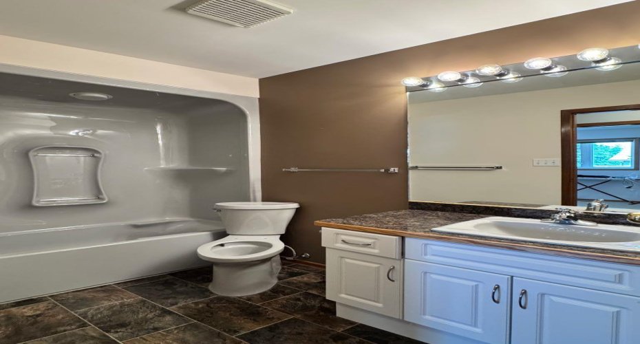 11608 106 Avenue, Fairview, Alberta T0H 1L0, 5 Bedrooms Bedrooms, ,3 BathroomsBathrooms,Residential,For Sale,106,A2286045