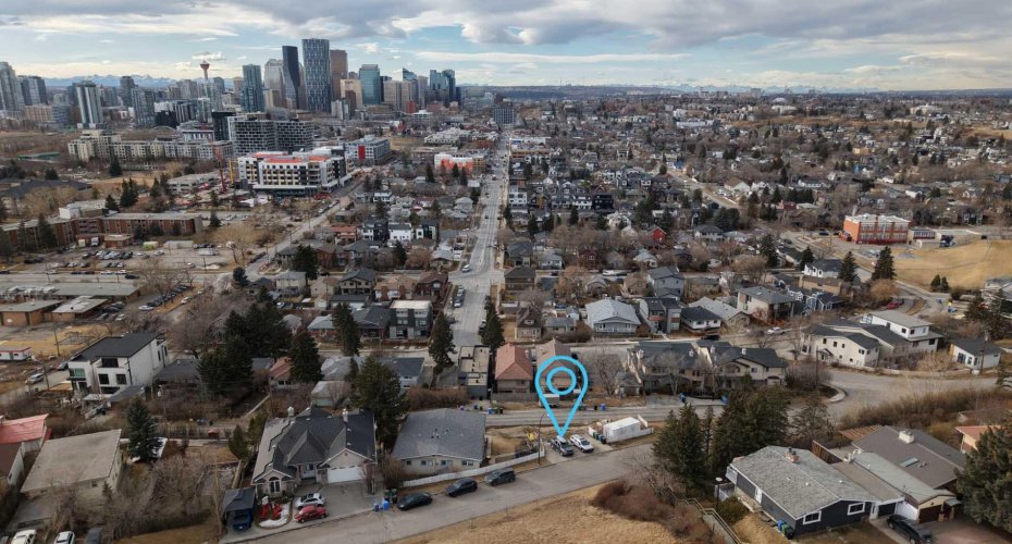 The view from here is exactly why people want to be in Bridgeland. This perspective shows just how close you are to the downtown core. You are looking at a seven minute commute to the center of the city while being tucked away on a quiet, elevated ridge. The potential for a multi level masterpiece with unobstructed skyline views is undeniable.