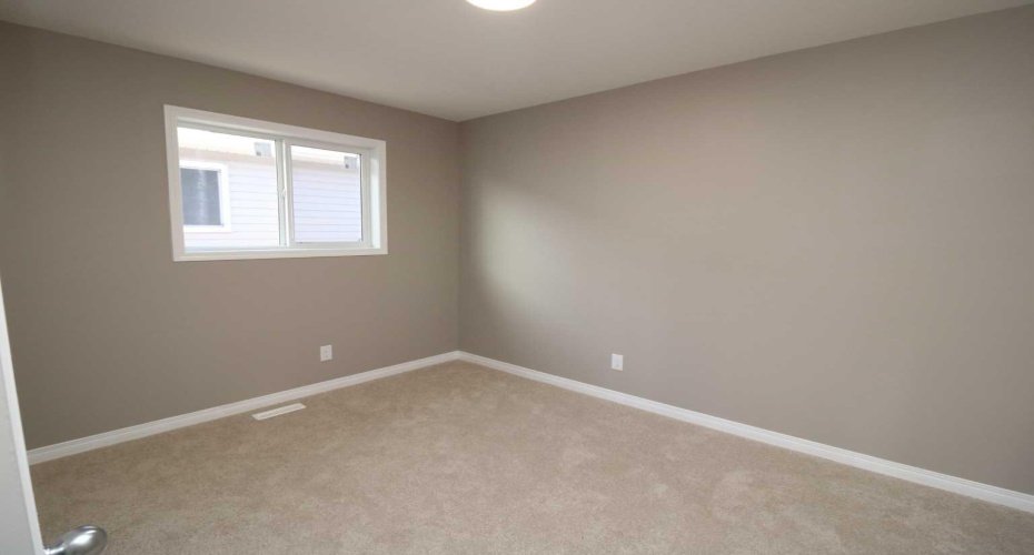 Bedroom.  Image from 443 Henricks Dr.