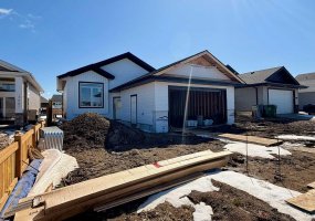 3805 42 Avenue, Lloydminster, Saskatchewan S9V 2K4, 4 Bedrooms Bedrooms, ,3 BathroomsBathrooms,Residential,For Sale,42,A2287338 3805 42 Avenue, Lloydminster, Saskatchewan S9V 2K4, 4 Bedrooms Bedrooms, ,3 BathroomsBathrooms,Residential,For Sale,42,A2287338