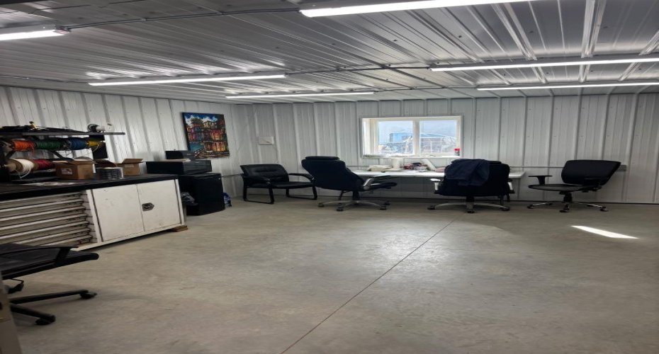 47017 21 Highway, Rural Camrose County, Alberta t4v2m9, ,Commercial,For Sale,21,A2287422