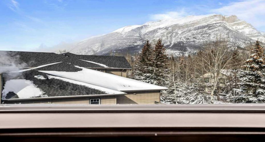 250 2ND Avenue, Dead Man's Flats, Alberta T1W2W4, 3 Bedrooms Bedrooms, ,2 BathroomsBathrooms,Residential,For Sale,2ND,A2287424