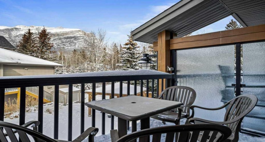 250 2ND Avenue, Dead Man's Flats, Alberta T1W2W4, 3 Bedrooms Bedrooms, ,2 BathroomsBathrooms,Residential,For Sale,2ND,A2287424