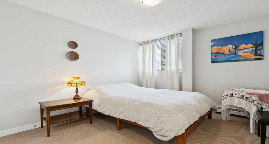 1225 15 Avenue, Calgary, Alberta T3C 0X6, 2 Bedrooms Bedrooms, ,1 BathroomBathrooms,Residential,For Sale,15,A2287461