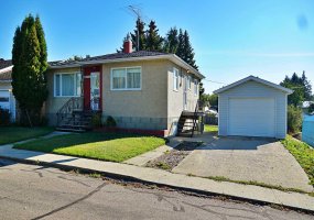 4703 49 Street, Myrnam, Alberta T0B 3K0, 4 Bedrooms Bedrooms, ,2 BathroomsBathrooms,Residential,For Sale,49,A2253201