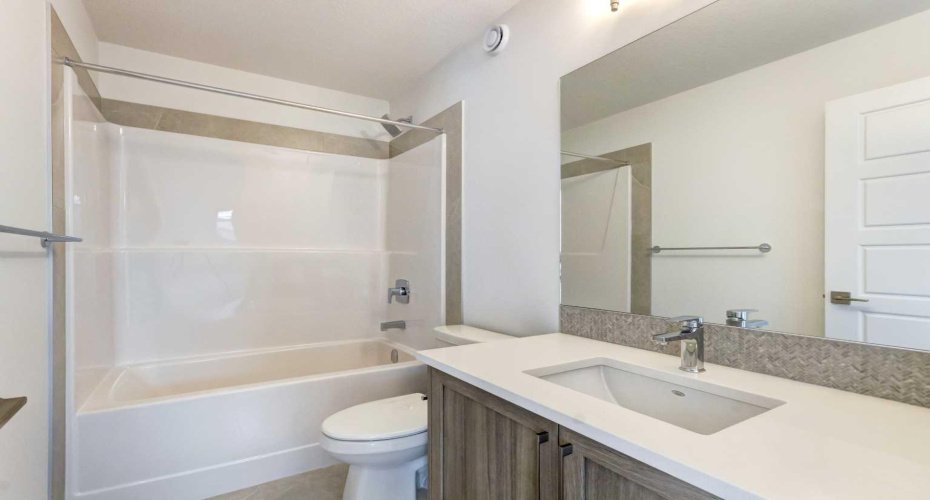 52 Magnolia Green, Calgary, Alberta T3M 3X8, 4 Bedrooms Bedrooms, ,4 BathroomsBathrooms,Residential,For Sale,Magnolia,A2273468