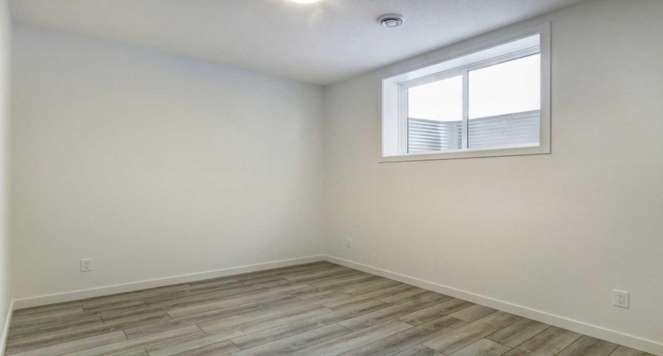 52 Magnolia Green, Calgary, Alberta T3M 3X8, 4 Bedrooms Bedrooms, ,4 BathroomsBathrooms,Residential,For Sale,Magnolia,A2273468