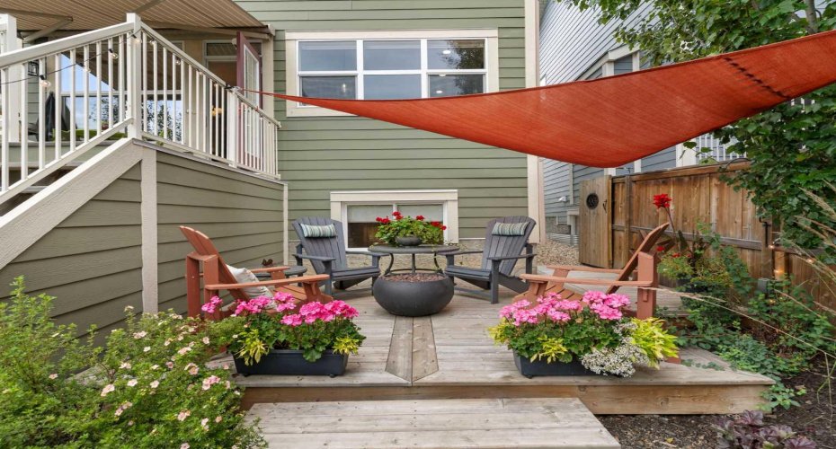 33 Sundown Grove, Cochrane, Alberta T4C 0X7, 3 Bedrooms Bedrooms, ,4 BathroomsBathrooms,Residential,For Sale,Sundown,A2286843