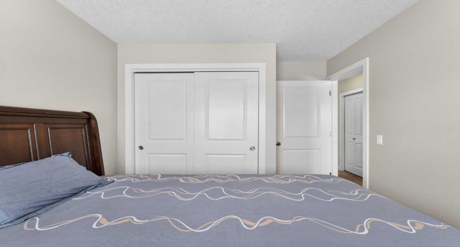 300 Marina Drive, Chestermere, Alberta T1X 0P6, 3 Bedrooms Bedrooms, ,3 BathroomsBathrooms,Residential,For Sale,Marina,A2287453