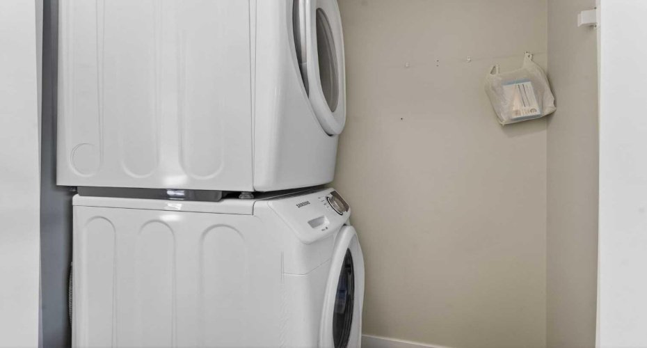 300 Marina Drive, Chestermere, Alberta T1X 0P6, 3 Bedrooms Bedrooms, ,3 BathroomsBathrooms,Residential,For Sale,Marina,A2287453