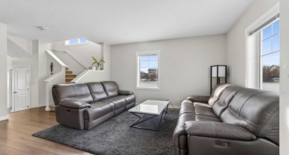 300 Marina Drive, Chestermere, Alberta T1X 0P6, 3 Bedrooms Bedrooms, ,3 BathroomsBathrooms,Residential,For Sale,Marina,A2287453