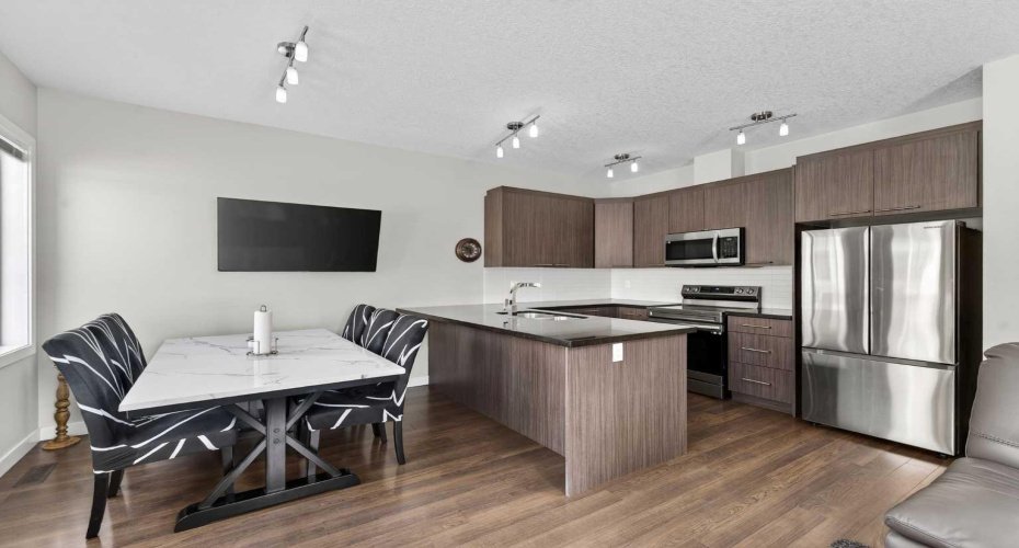 300 Marina Drive, Chestermere, Alberta T1X 0P6, 3 Bedrooms Bedrooms, ,3 BathroomsBathrooms,Residential,For Sale,Marina,A2287453