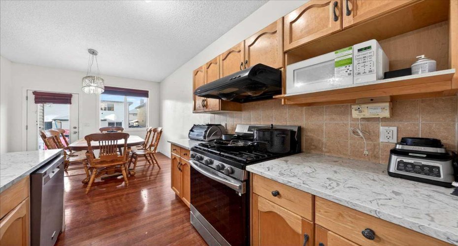 34 Saddlecrest Crescent, Calgary, Alberta t3j0c6, 6 Bedrooms Bedrooms, ,4 BathroomsBathrooms,Residential,For Sale,Saddlecrest,A2287548