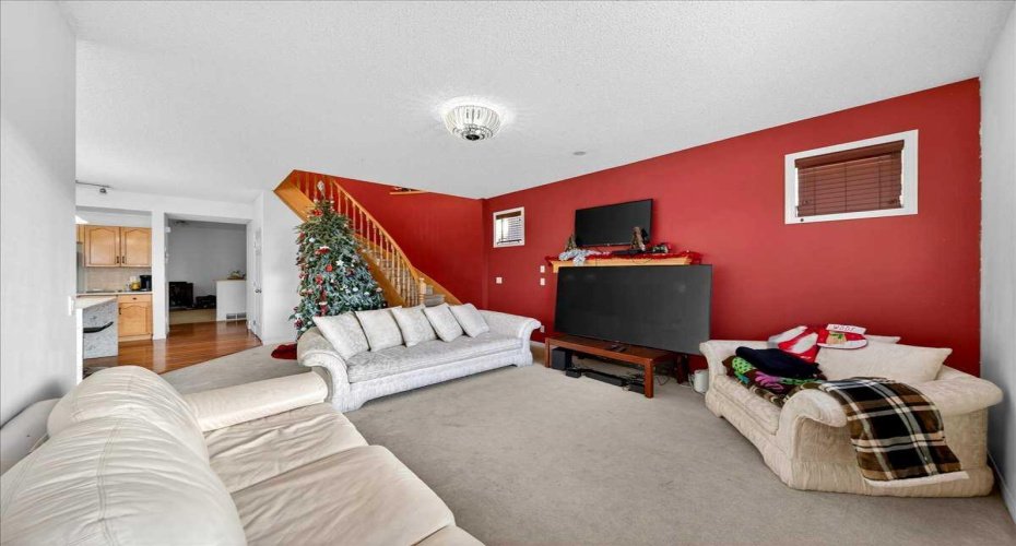 34 Saddlecrest Crescent, Calgary, Alberta t3j0c6, 6 Bedrooms Bedrooms, ,4 BathroomsBathrooms,Residential,For Sale,Saddlecrest,A2287548