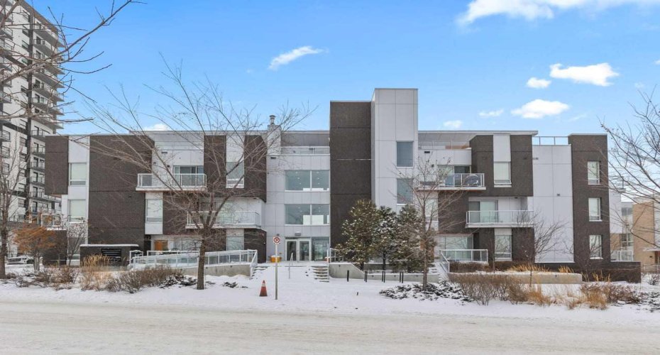 3125 39 Street, Calgary, Alberta T3B 6H5, 2 Bedrooms Bedrooms, ,3 BathroomsBathrooms,Residential,For Sale,39,A2287571