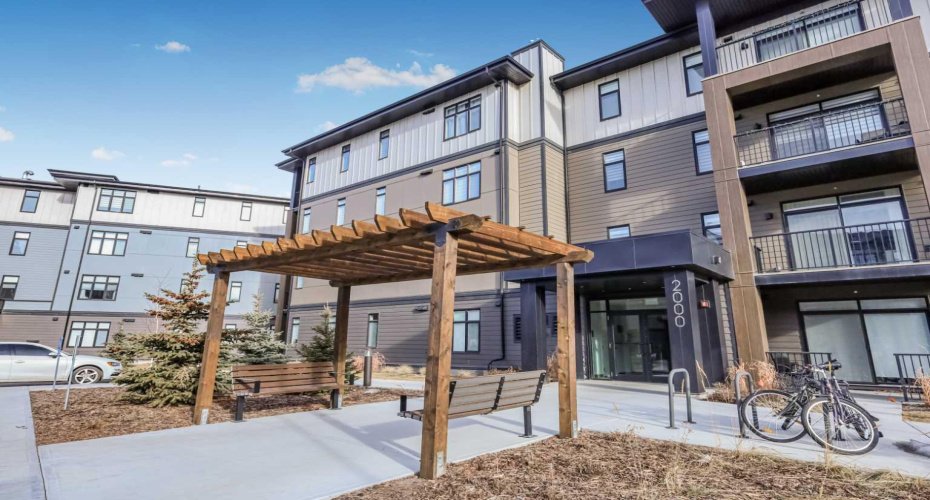200 Seton Circle, Calgary, Alberta T3M 3X1, 2 Bedrooms Bedrooms, ,2 BathroomsBathrooms,Residential,For Sale,Seton,A2284819