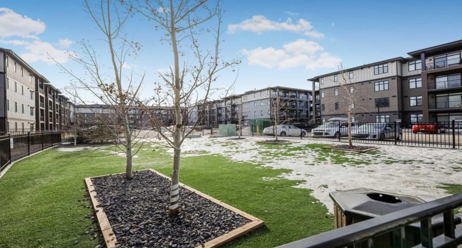 200 Seton Circle, Calgary, Alberta T3M 3X1, 2 Bedrooms Bedrooms, ,2 BathroomsBathrooms,Residential,For Sale,Seton,A2284819