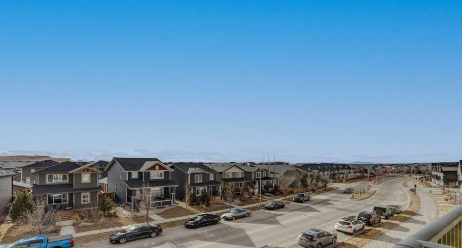 250 Fireside View, Cochrane, Alberta T4C 2M2, 2 Bedrooms Bedrooms, ,2 BathroomsBathrooms,Residential,For Sale,Fireside,A2285753