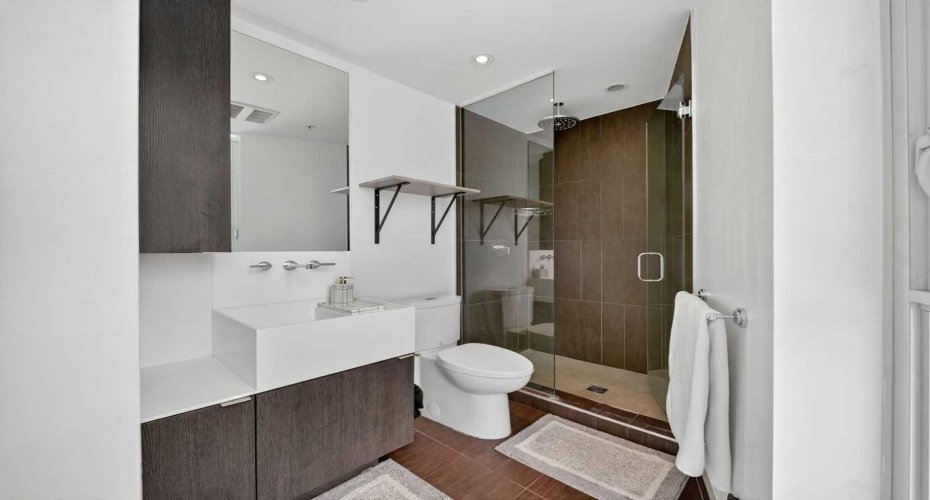 615 6 Avenue, Calgary, Alberta T2G 1S2, 2 Bedrooms Bedrooms, ,2 BathroomsBathrooms,Residential,For Sale,6,A2287702