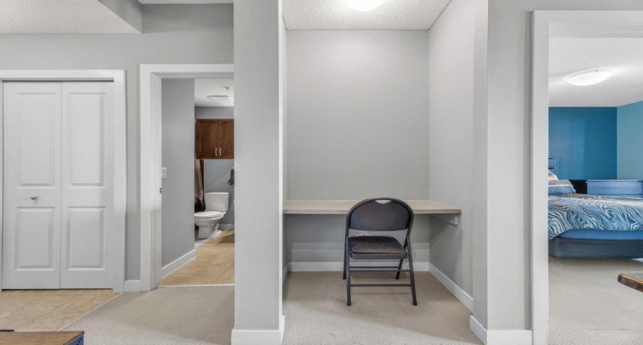 201 Sunset Drive, Cochrane, Alberta T4C 0H5, 1 Bedroom Bedrooms, ,1 BathroomBathrooms,Residential,For Sale,Sunset,A2287749