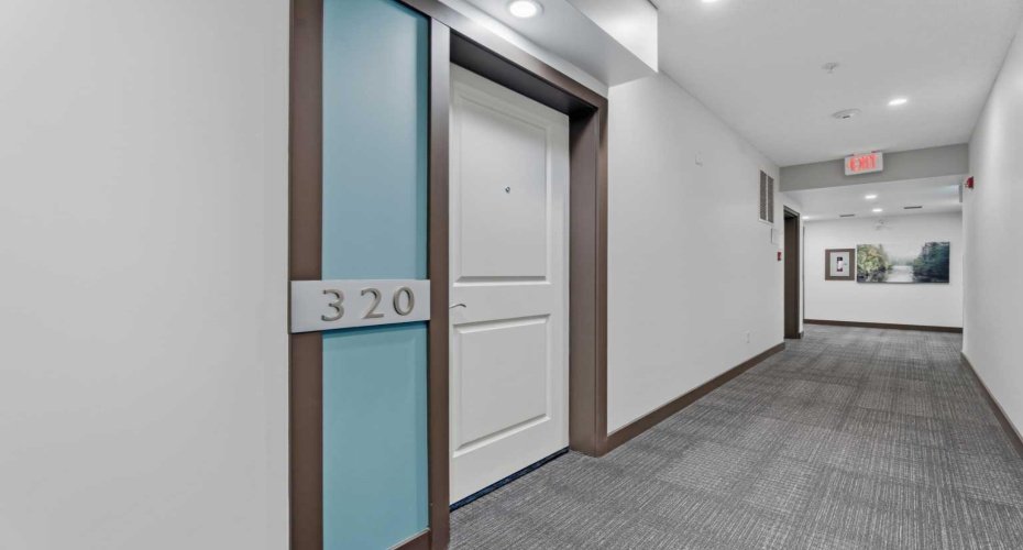 201 Sunset Drive, Cochrane, Alberta T4C 0H5, 1 Bedroom Bedrooms, ,1 BathroomBathrooms,Residential,For Sale,Sunset,A2287749