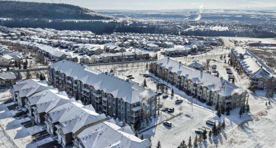 201 Sunset Drive, Cochrane, Alberta T4C 0H5, 1 Bedroom Bedrooms, ,1 BathroomBathrooms,Residential,For Sale,Sunset,A2287749