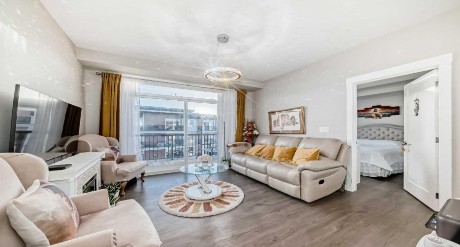 10 Walgrove Walk, Calgary, Alberta T2X 4E3, 2 Bedrooms Bedrooms, ,2 BathroomsBathrooms,Residential,For Sale,Walgrove,A2287789