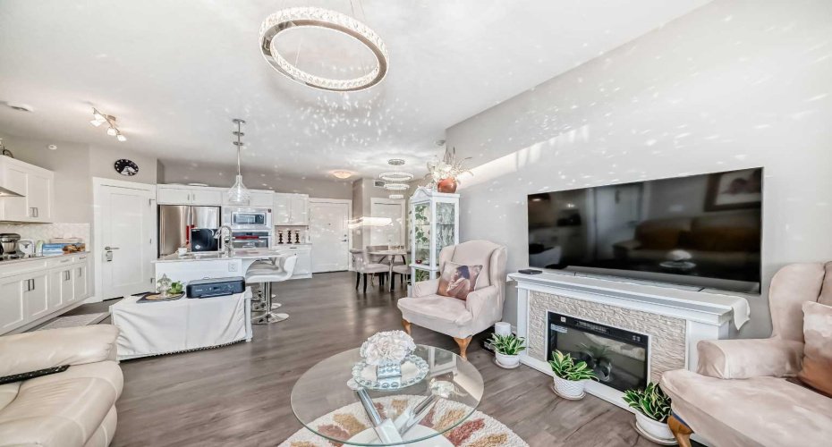 10 Walgrove Walk, Calgary, Alberta T2X 4E3, 2 Bedrooms Bedrooms, ,2 BathroomsBathrooms,Residential,For Sale,Walgrove,A2287789