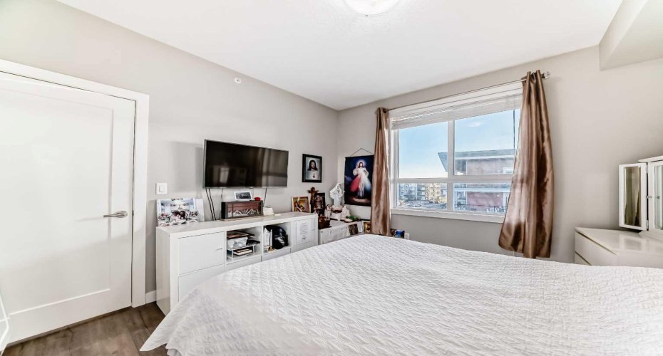 10 Walgrove Walk, Calgary, Alberta T2X 4E3, 2 Bedrooms Bedrooms, ,2 BathroomsBathrooms,Residential,For Sale,Walgrove,A2287789