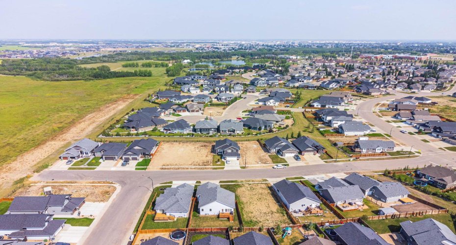 6204 19 Street, Lloydminster, Alberta T9V 3R9, ,Land,For Sale,19,A2287819