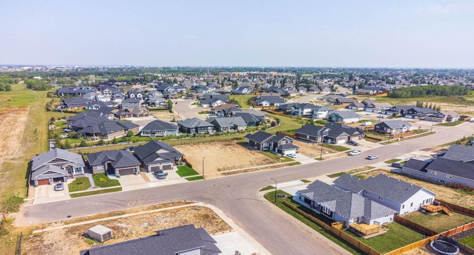 6204 19 Street, Lloydminster, Alberta T9V 3R9, ,Land,For Sale,19,A2287819