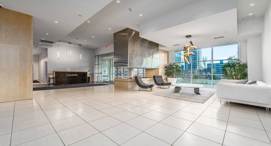 530 12 Avenue, Calgary, Alberta T2R 0B1, 2 Bedrooms Bedrooms, ,2 BathroomsBathrooms,Residential,For Sale,12,A2287840