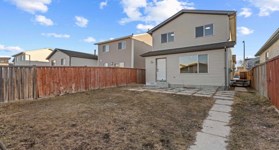 52 Martin Crossing Rise, Calgary, Alberta T3J 3P1, 4 Bedrooms Bedrooms, ,3 BathroomsBathrooms,Residential,For Sale,Martin Crossing,A2287684