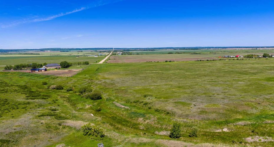 45063A 734 Township, Sexsmith, Alberta T0H 3C0, ,Commercial,For Sale,Kleskun North,734,A2287967