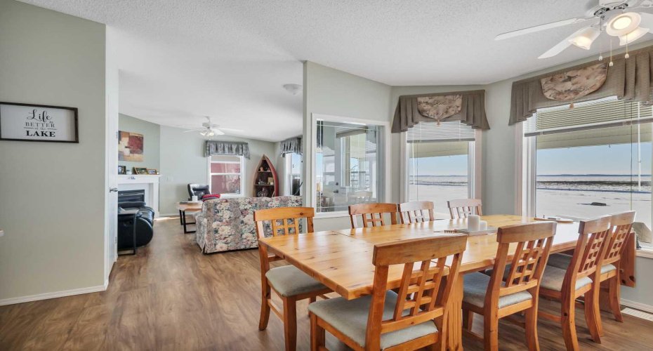 41251 210 Range, Rural Camrose County, Alberta T0B 0H0, 4 Bedrooms Bedrooms, ,3 BathroomsBathrooms,Residential,For Sale,210,A2288011