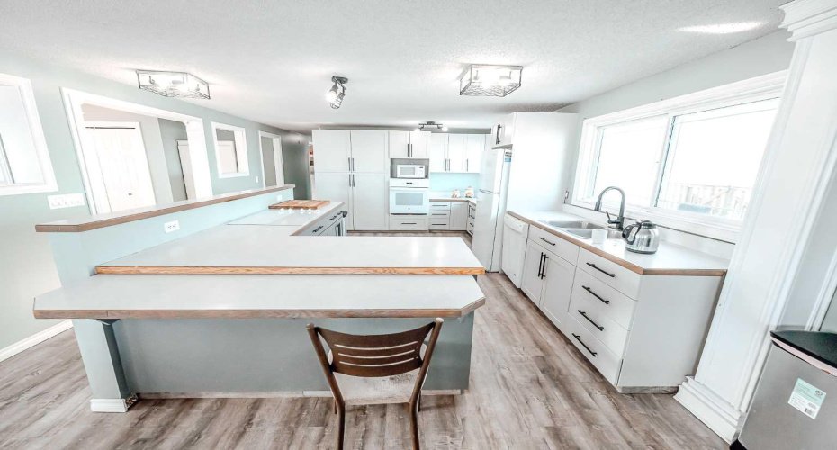 50010 733A Township, Sexsmith, Alberta T0H 3C0, 4 Bedrooms Bedrooms, ,2 BathroomsBathrooms,Residential,For Sale,733A,A2288044