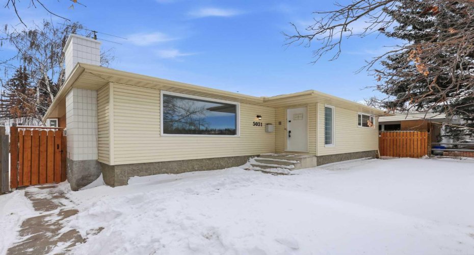 5031 Vienna Drive, Calgary, Alberta T3A 0W8, 5 Bedrooms Bedrooms, ,3 BathroomsBathrooms,Residential,For Sale,Vienna,A2288045