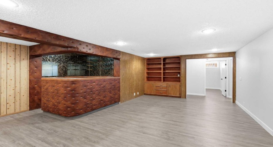5031 Vienna Drive, Calgary, Alberta T3A 0W8, 5 Bedrooms Bedrooms, ,3 BathroomsBathrooms,Residential,For Sale,Vienna,A2288045