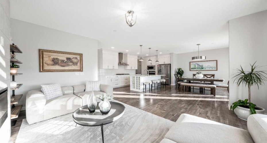 240 Lucas Crescent, Calgary, Alberta T3P 1M8, 6 Bedrooms Bedrooms, ,5 BathroomsBathrooms,Residential,For Sale,Lucas,A2267795