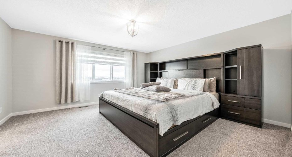 240 Lucas Crescent, Calgary, Alberta T3P 1M8, 6 Bedrooms Bedrooms, ,5 BathroomsBathrooms,Residential,For Sale,Lucas,A2267795