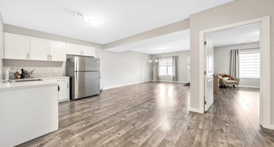 240 Lucas Crescent, Calgary, Alberta T3P 1M8, 6 Bedrooms Bedrooms, ,5 BathroomsBathrooms,Residential,For Sale,Lucas,A2267795